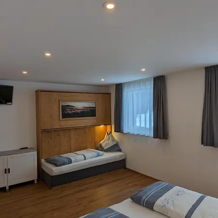 Sunnseitn Apartment *